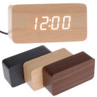 Digitaalne helendav kell puiduimitatsiooniga