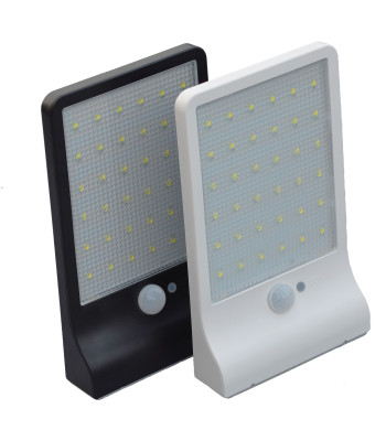 LED valgusti liikumisanduriga, mis kasutab päikeseenergiat