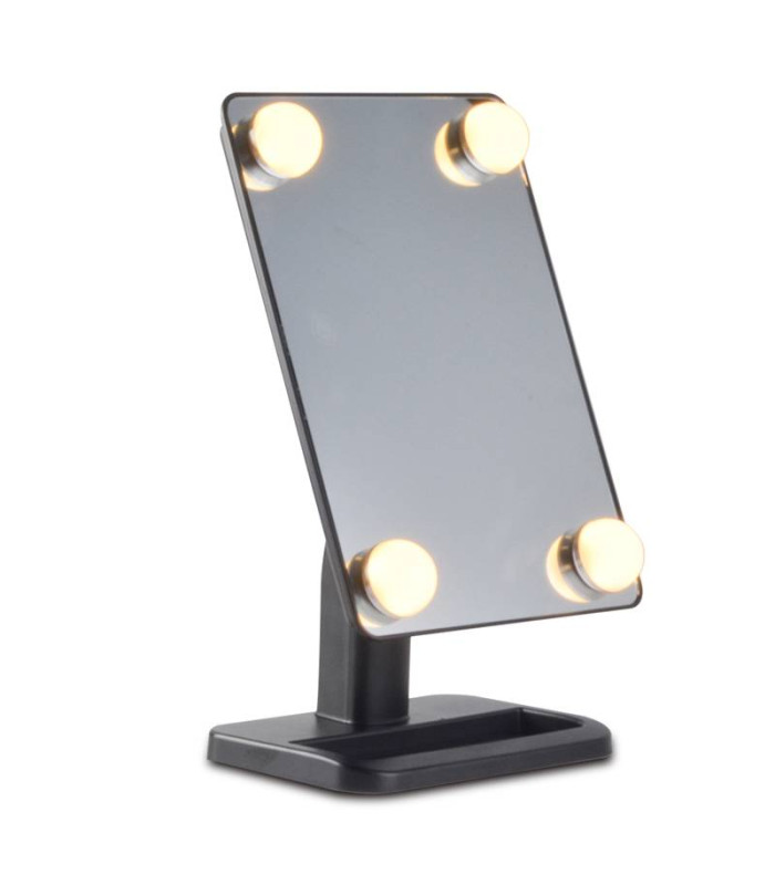 LED valgustusega meigipeegel