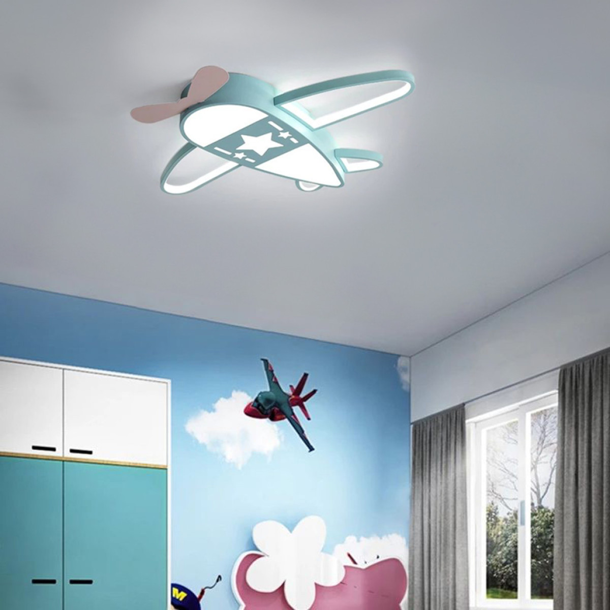 Lennukiga LED laelamp lastetoale