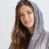 Veekindel Poncho Kapuutsiga