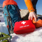Esmaabikomplekt Turismiks ja Autosõitudeks