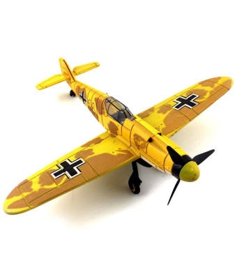 Plastikust Lennuk BF-109 kokkupanemiseks 1:48
