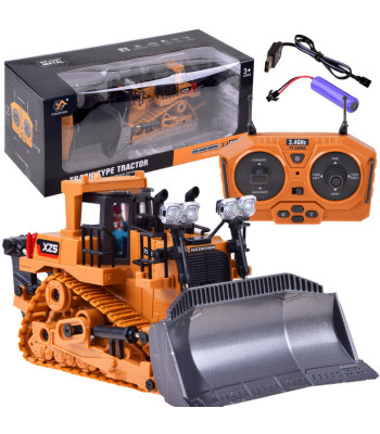 Raadio teel juhitav buldooser liikuva varrega