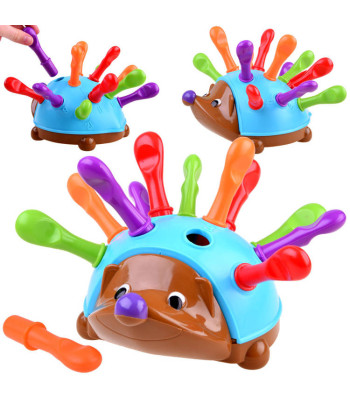 Hariv siil värviliste okastega