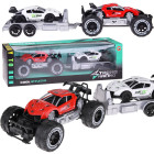 Maastikusõiduk koos haagise ja sportautoga