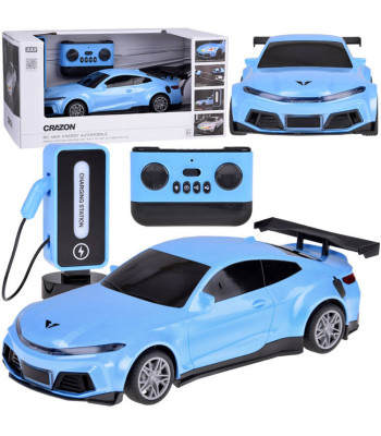 Elekterauto ja laadimisjaam Värvilised tuled RC0687