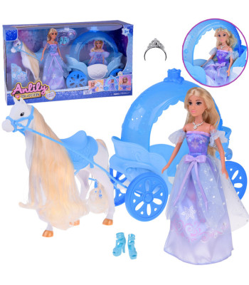 Printsess Nukuke ballikleidis koos valge hobuse ja tõllaga