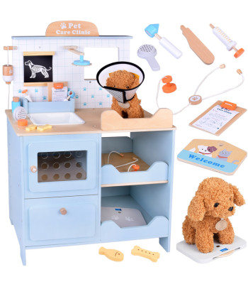 Puidust veterinaarkabinet koos plüüsikoeraga