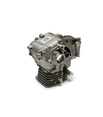 Bensiinimootoriga muruniiduki karter G83052