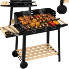 Suur söegrill aeda rataste, riiulite ja tuulekaitsega