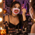 Veriste koletisehammastega Halloween-mask zombie- ja õuduskostüümile