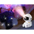 Astronaudi täheprojektor, LED-öölamp kaugjuhtimispuldiga