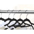 Mustad libisemiskindlad sametkattega riidepuud, 20 tk