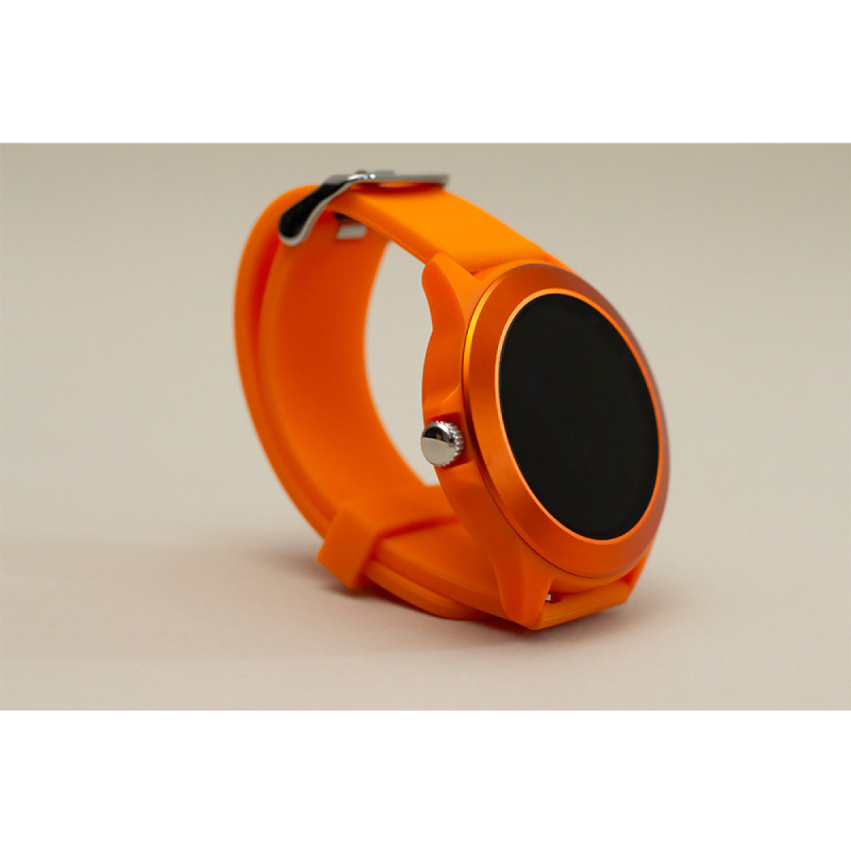 Nutikell kunagi Colorum CW-300 xOrange