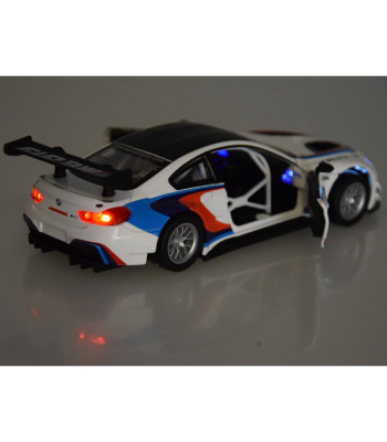BMW M6 GT3 metallist autosportmudel 1:32 skaala valgusheli ZA4613