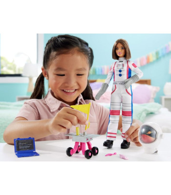 Mattel Barbie lėlė Astronauto + kosmoso aksesuarai ZA6051